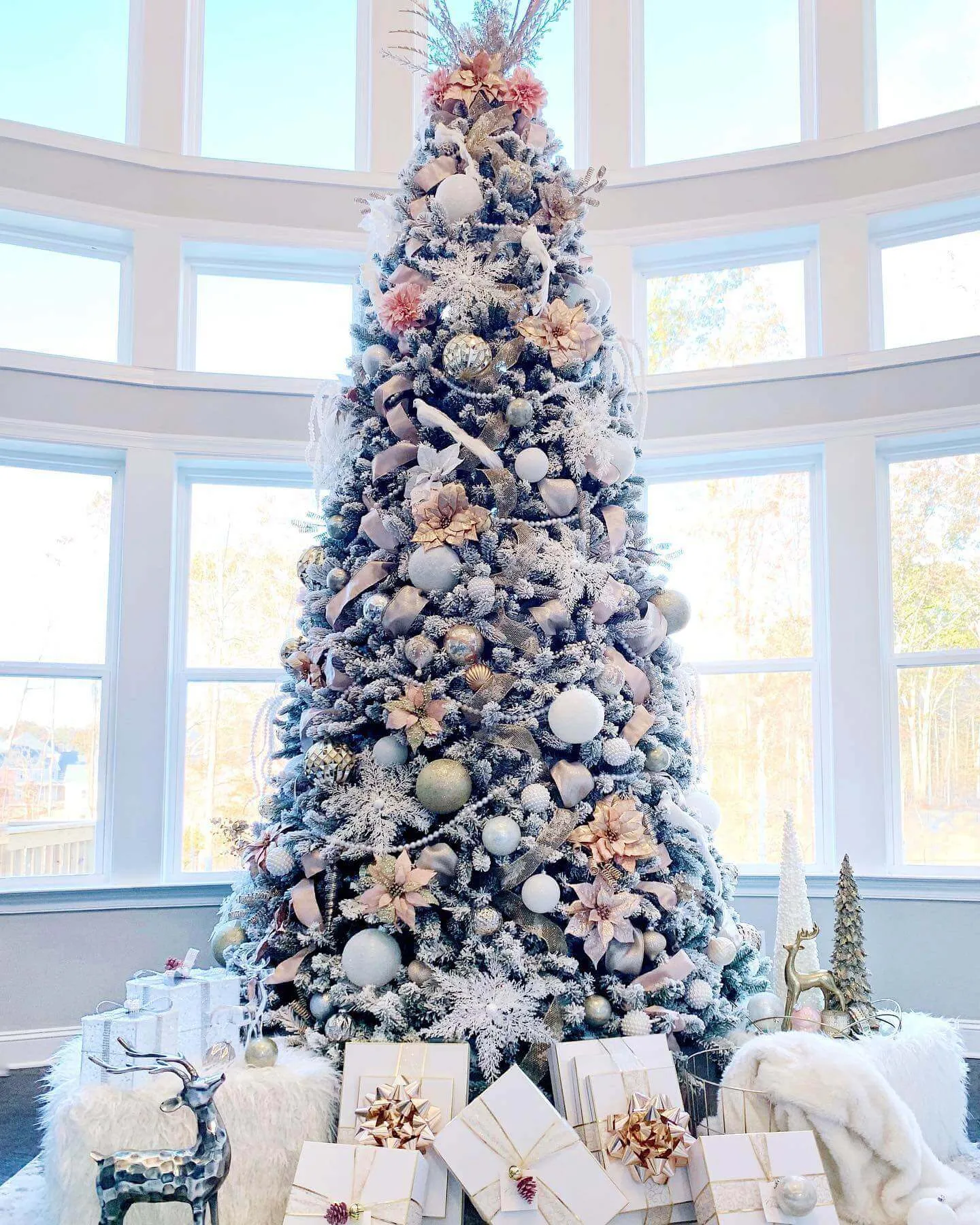 7.5' King Flock® Tree with Warm White LED Lights - OPEN BOX - FINAL SALE