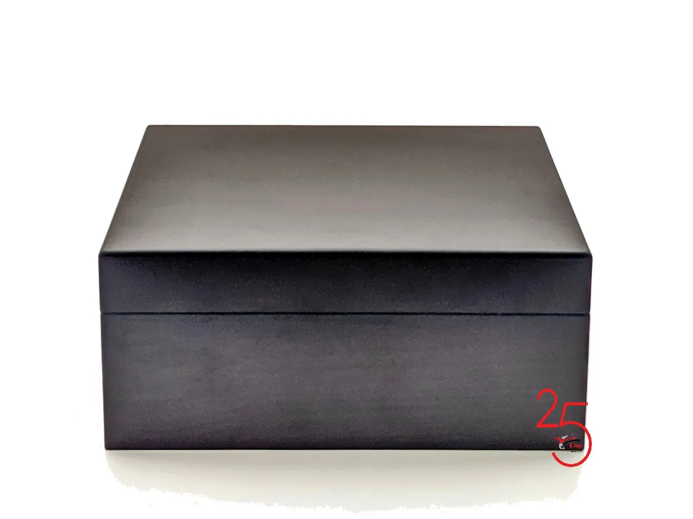 A 50  Cigar Capacity Brigham Celestial Matte Humidor   a Complimentary Bottle of our Humidor Solution ( $16.99 473ml) & EXTRA Humidifier NO CHARGE!