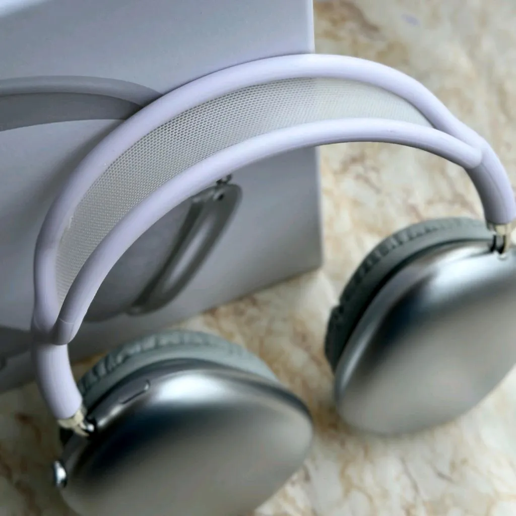 AIR MAX HIGH QUALITY WITH POPUP WINDOW, CARRYING POUCH, AND HIGH SOUND QUALITY
