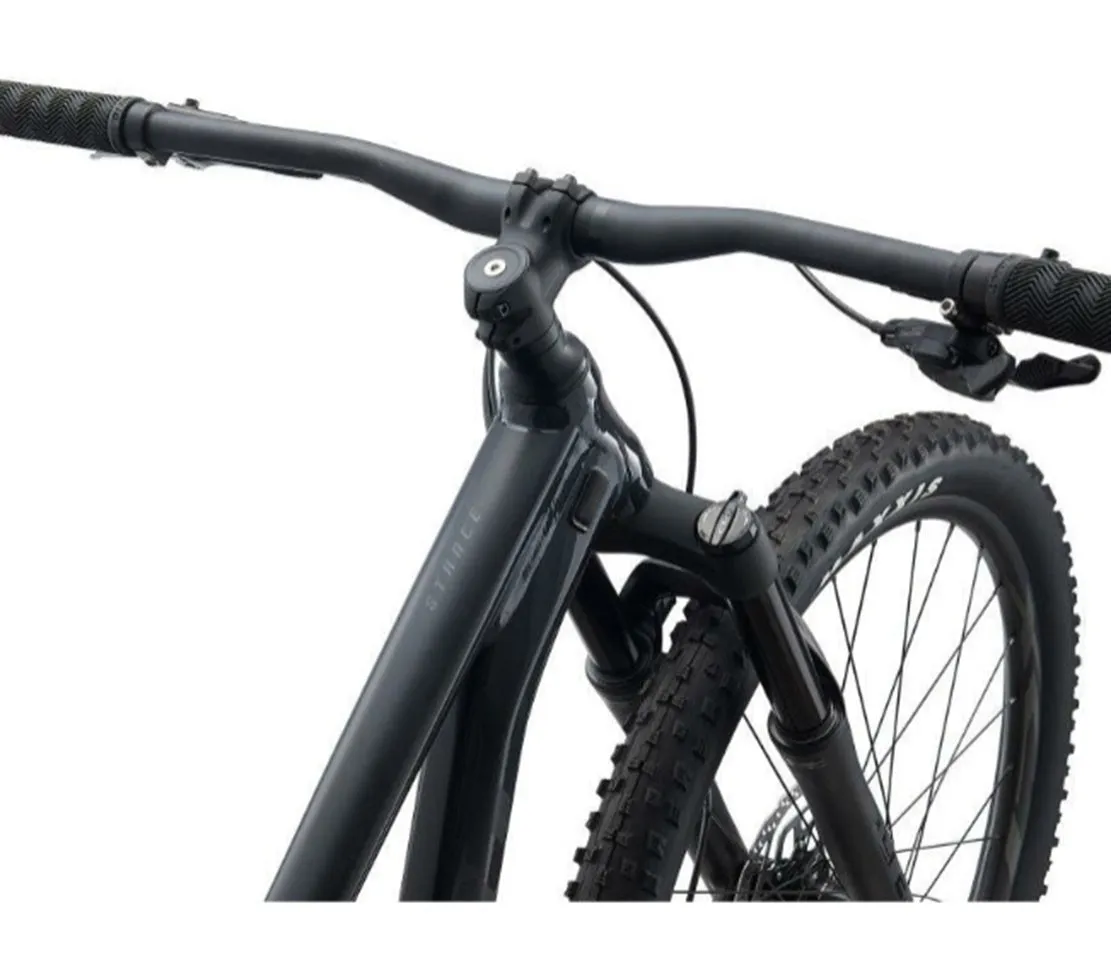 Giant Stance 2 29 Full Suspension Mountain Bicycle