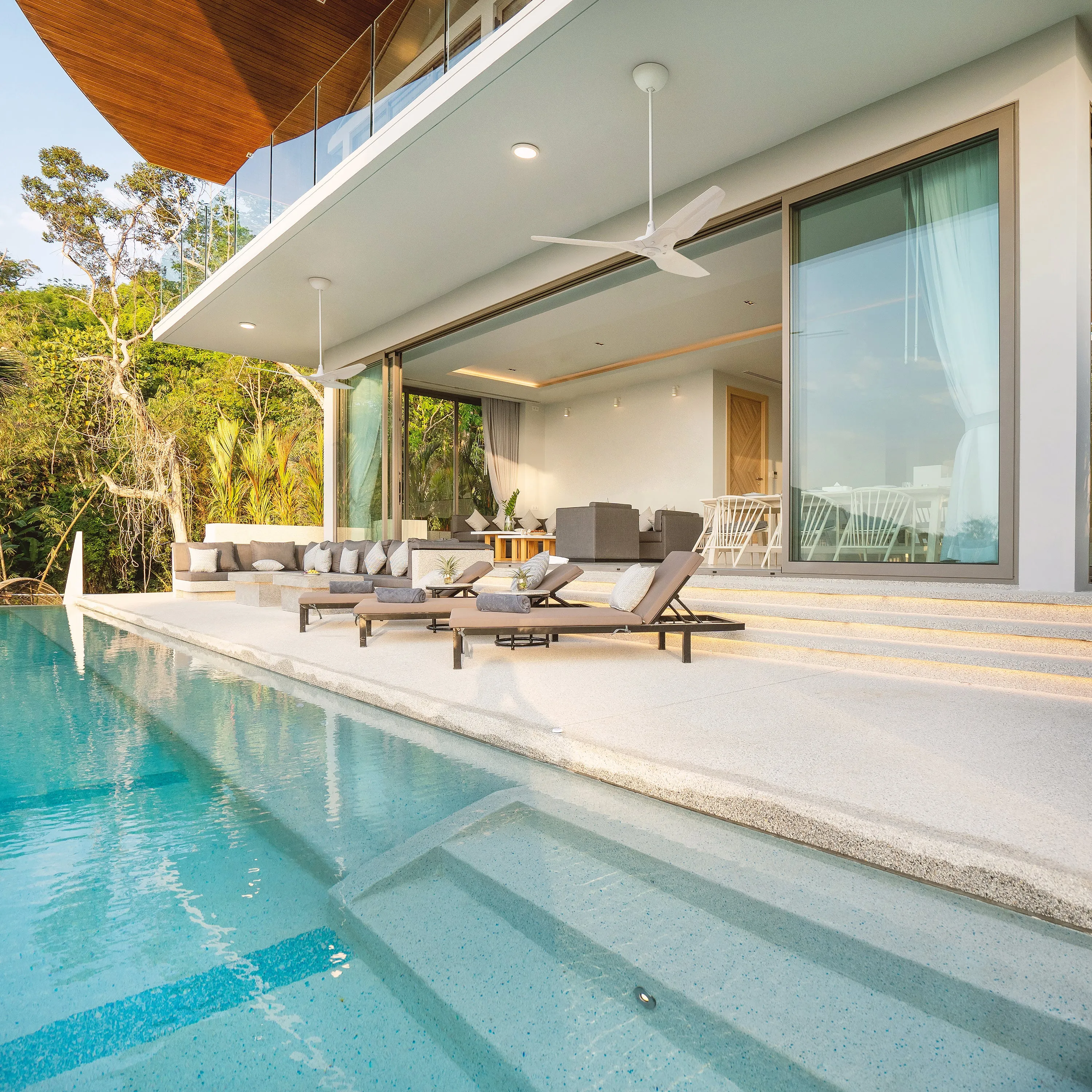 Haiku 52 Outdoor Universal Mount Ceiling Fan