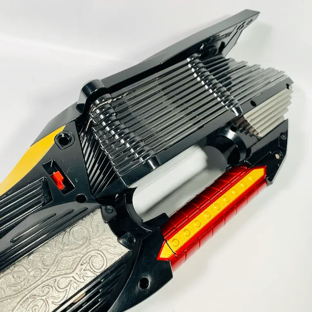 [LOOSE] Kamen Rider Blade: DX Glaive Rouser -Toysurs Exclusive-