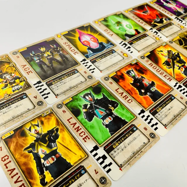[LOOSE] Kamen Rider Blade: DX Glaive Rouser -Toysurs Exclusive-