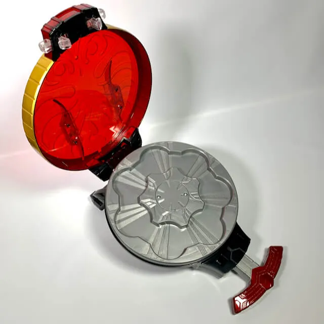 [LOOSE] KR OOO: DX Taja Spinner with Kujaku & Condor Core Medals