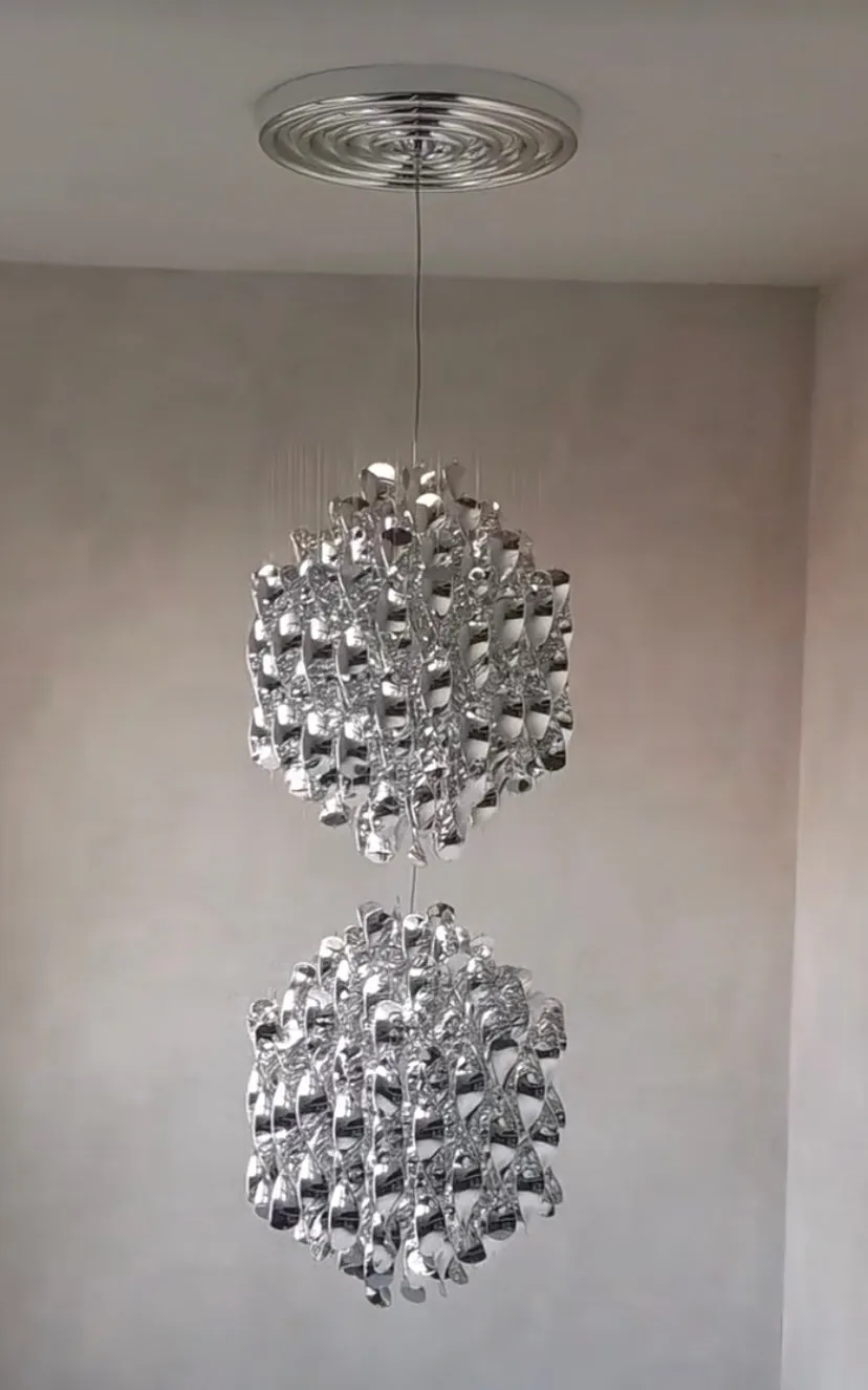 Modern Spiral Wave Chandelier in Silver/Gold