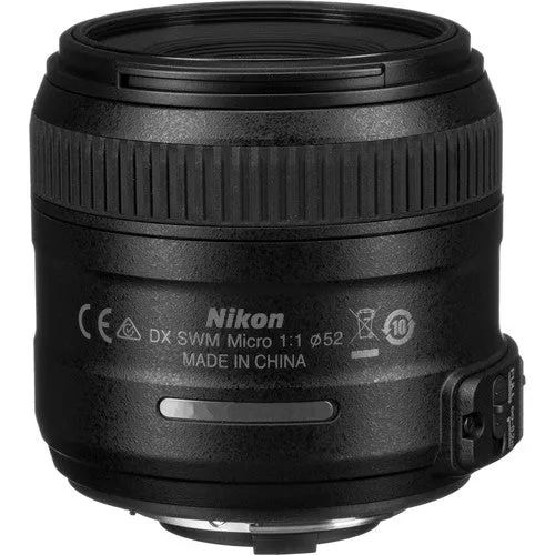 Nikon AF-S DX Micro NIKKOR 40mm f/2.8G Lens Includes Filter Kits and Tripod (Intl Model) Bundle