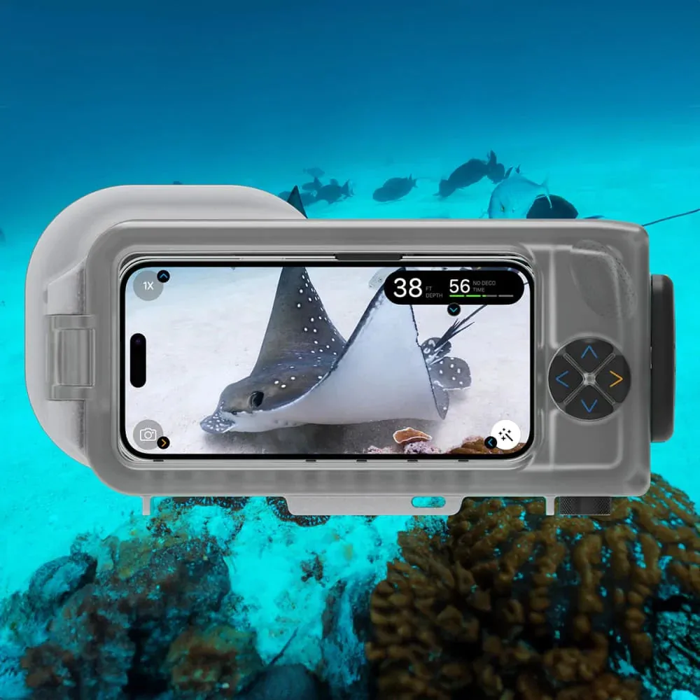 Oceanic   iPhone Dive Housing