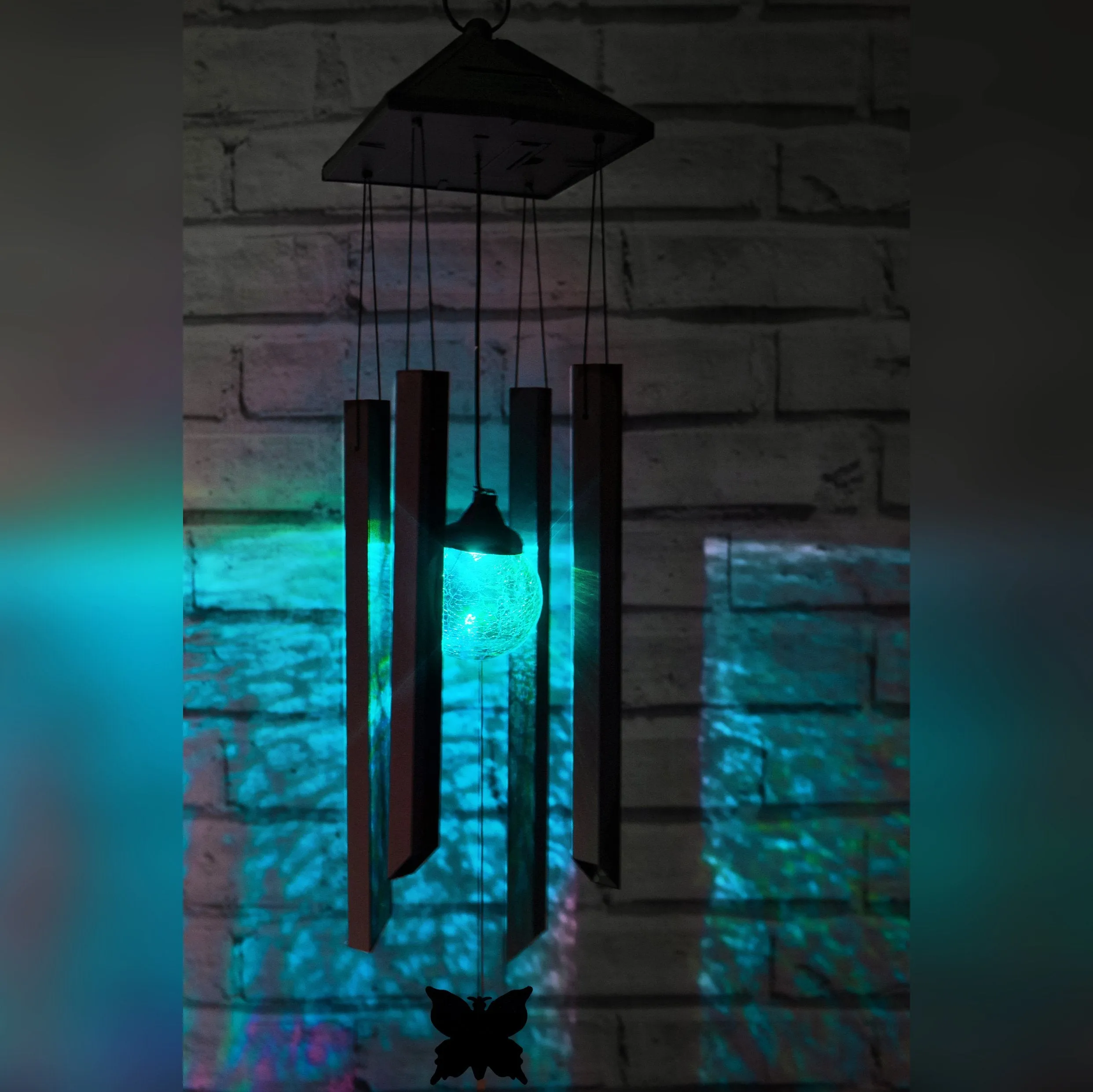 Solar Powered Wind Chimes Light - Colour Changing LED