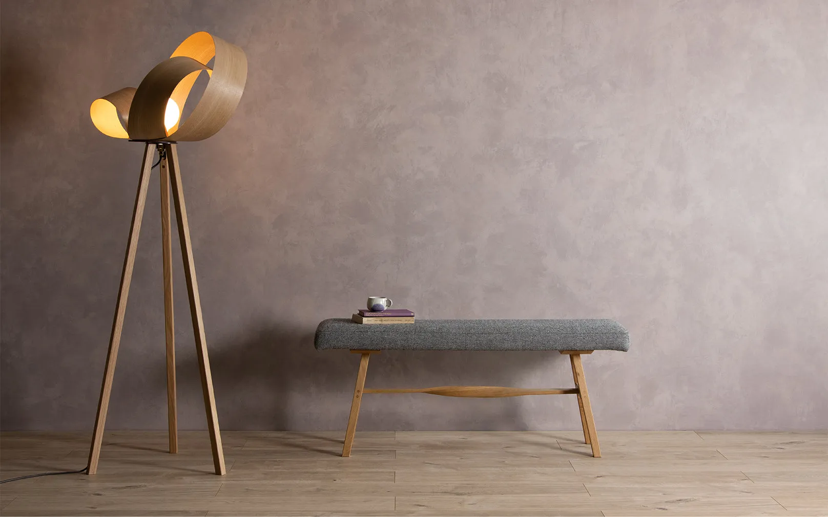 Verso Floor Light