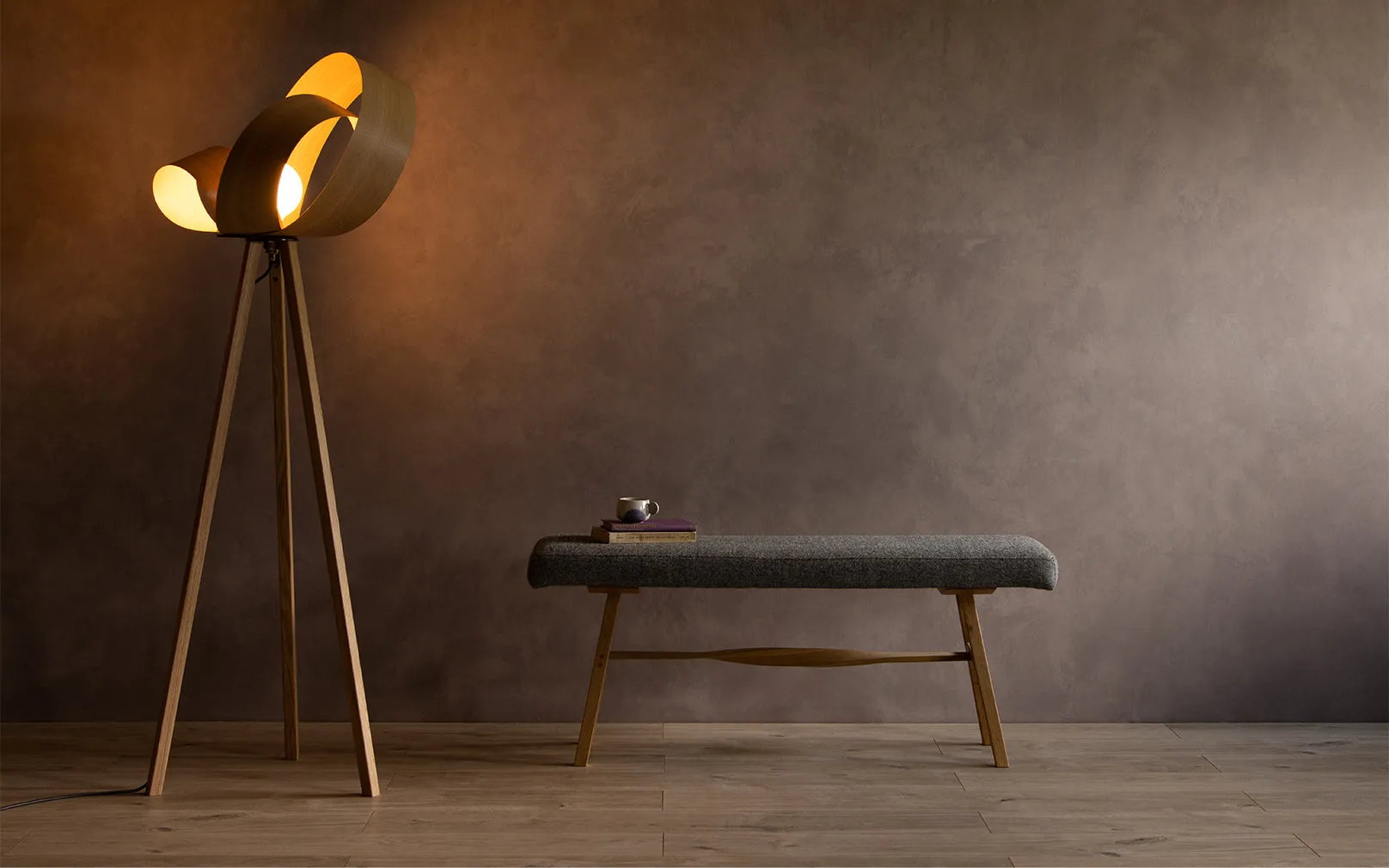 Verso Floor Light
