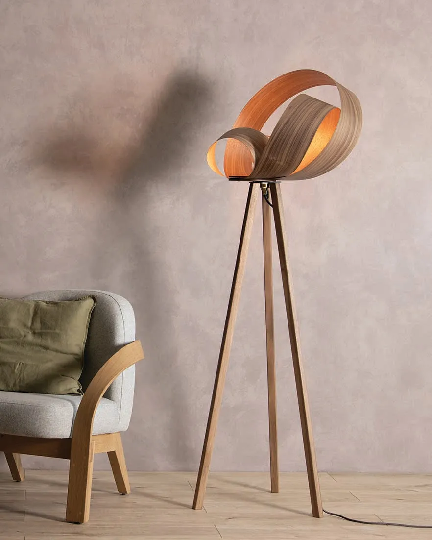Verso Floor Light
