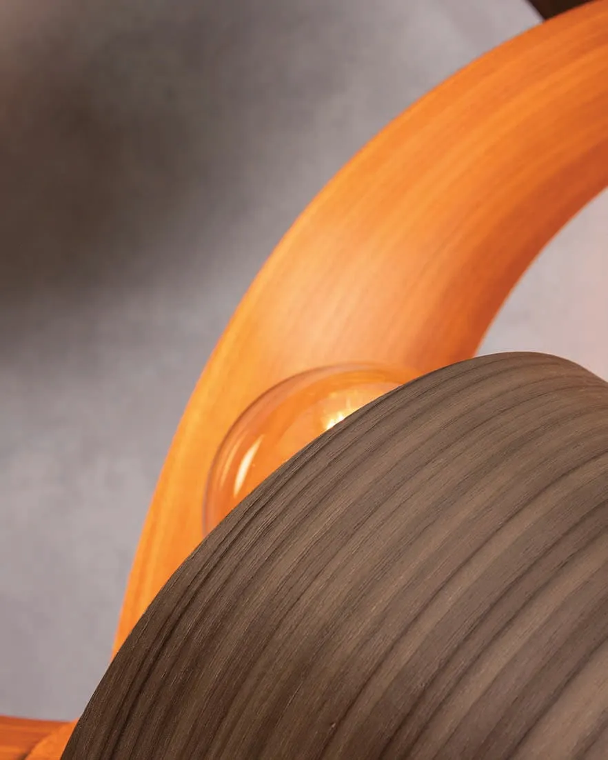 Verso Floor Light