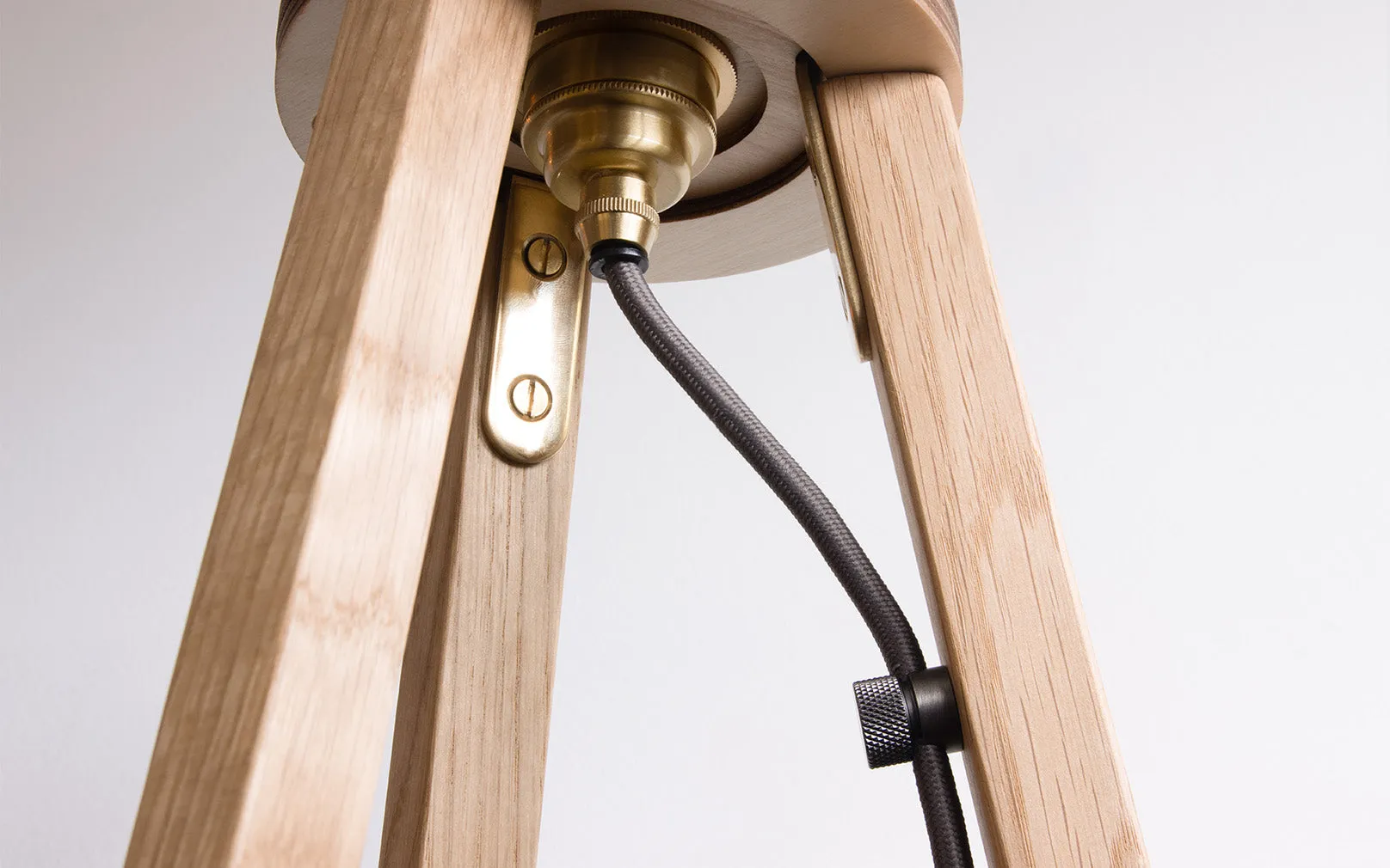 Verso Floor Light